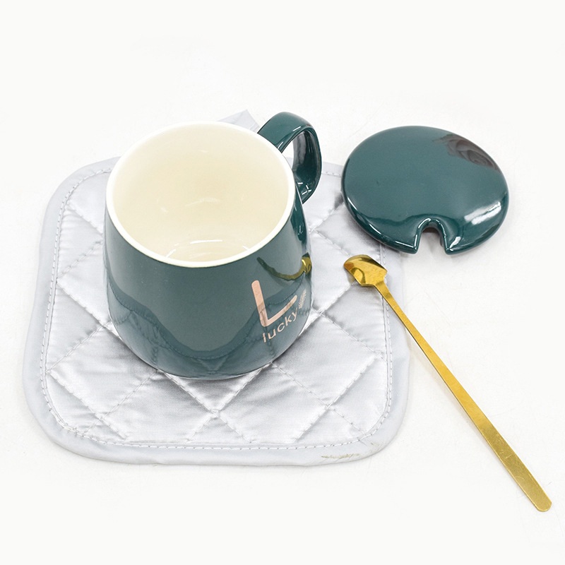 Miffys Hasen-Tischset: Tischun – Outdoor Furniture Dining Bewertung und Preis